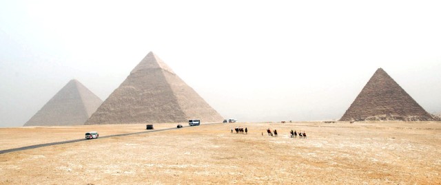 EGIPTO gizah piramids 02